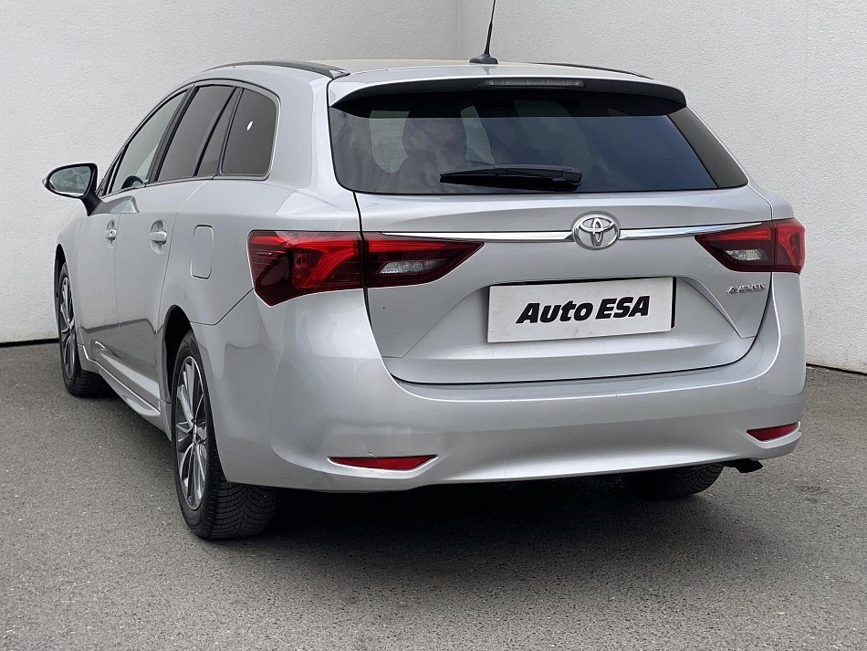 Toyota Avensis 2.0 D-4D Sport