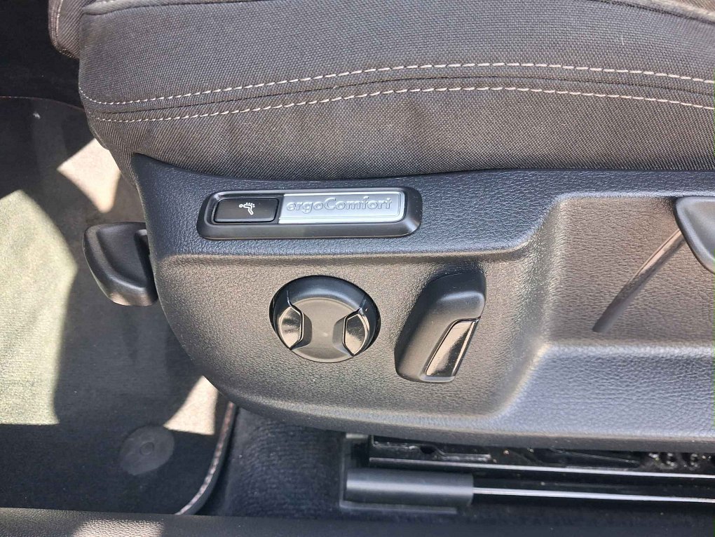 Volkswagen Passat 2.0 TDi 