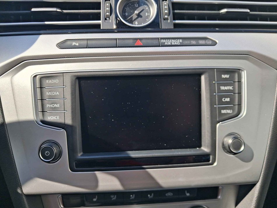 Volkswagen Passat 2.0 TDi 