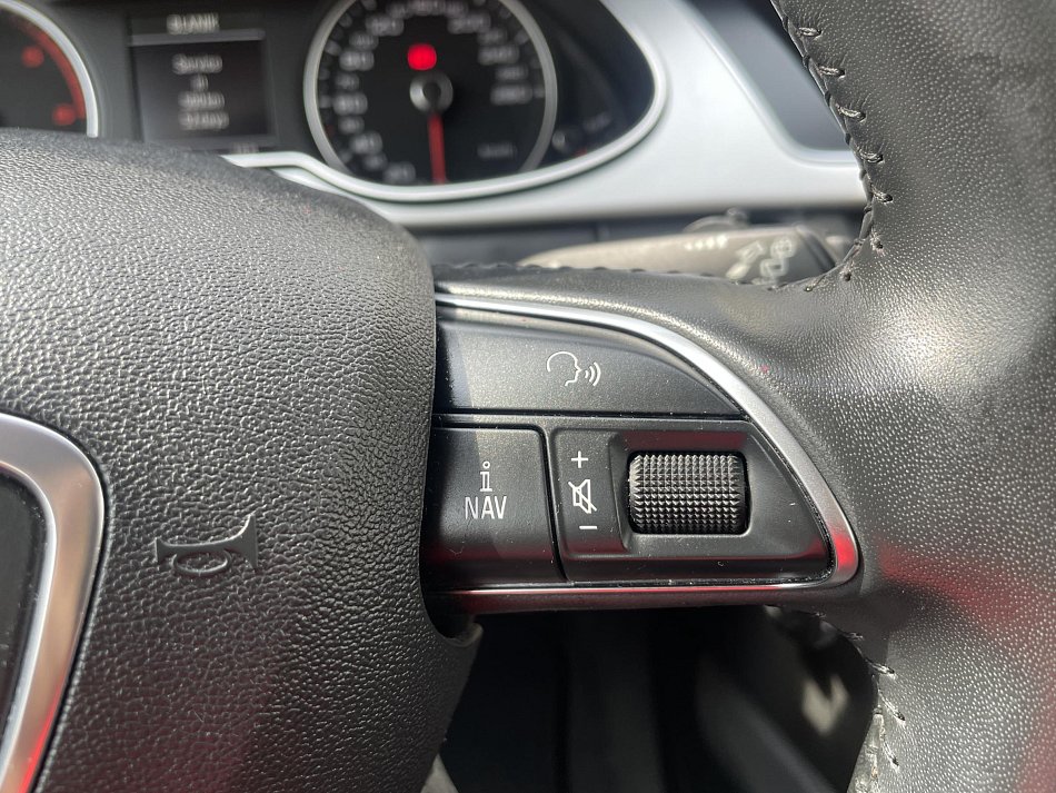 Audi A4 2.0 TDi 