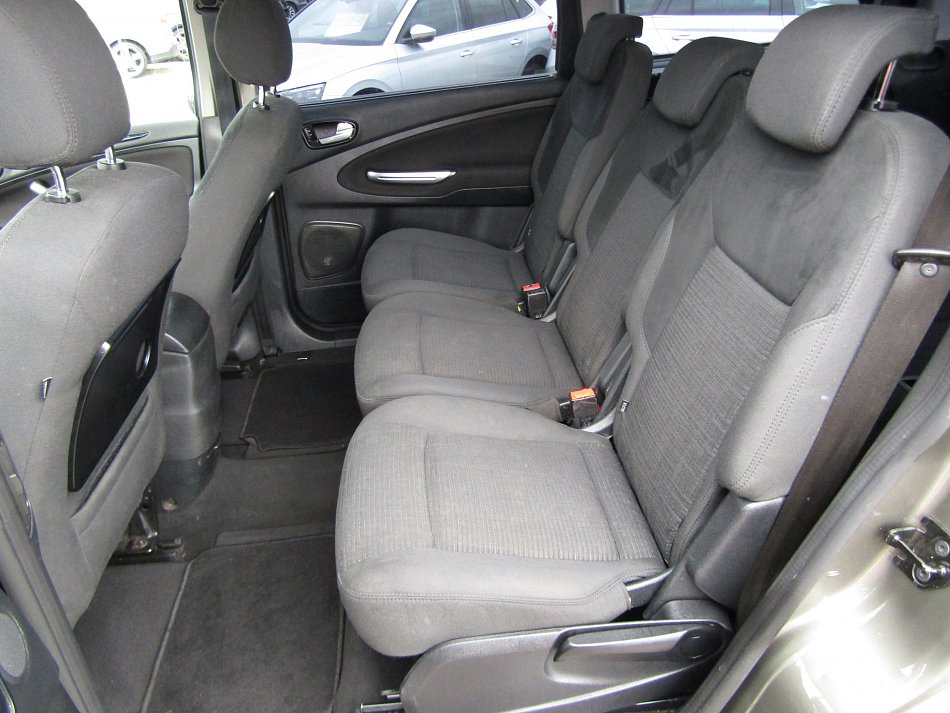 Ford Galaxy 2.0TDCi  7míst