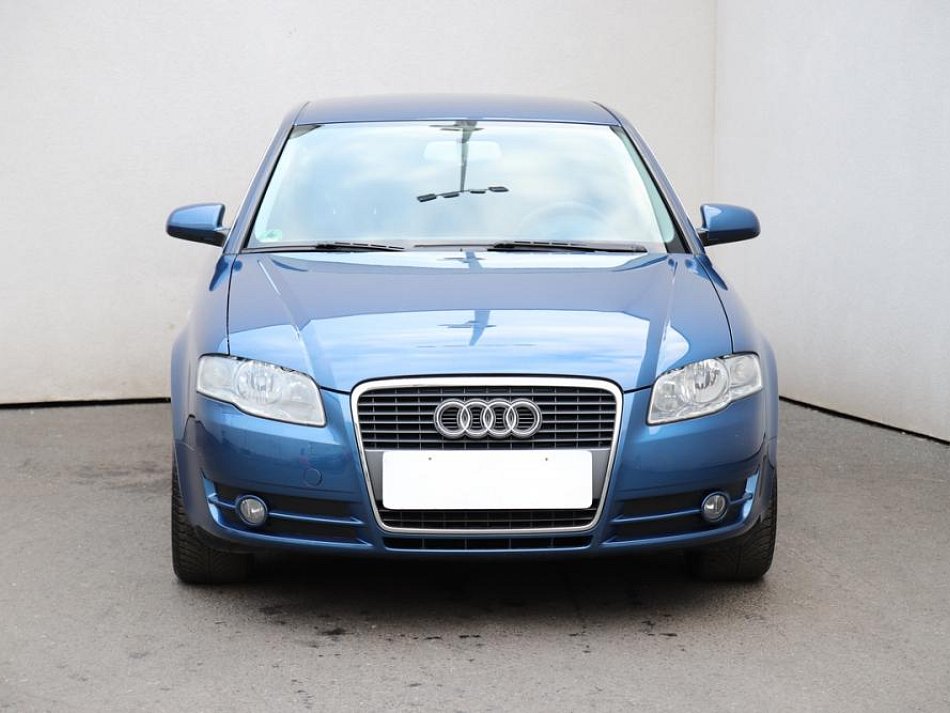 Audi A4 2.0 TDi 