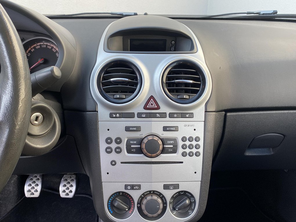 Opel Corsa 1.6 T GSI