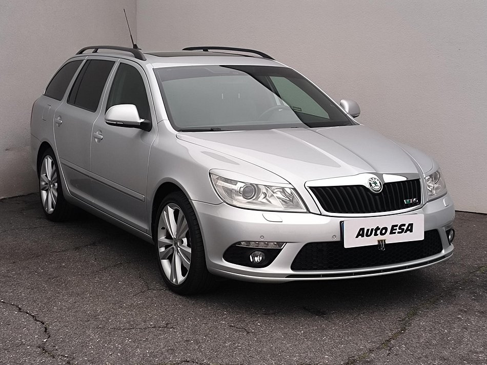 Škoda Octavia 2.0 TFSi RS