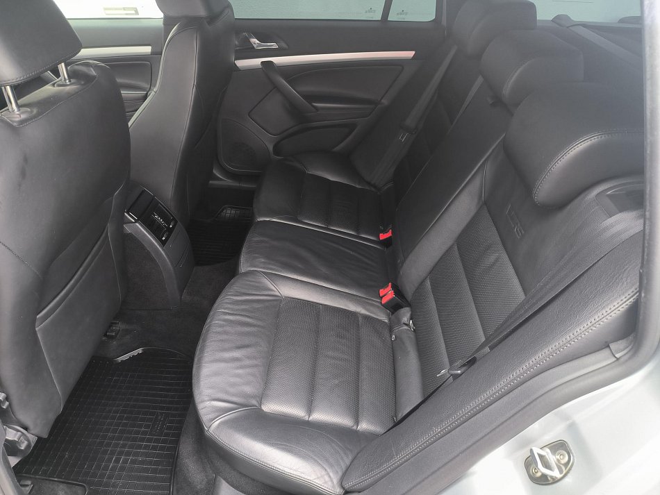 Škoda Octavia 2.0 TFSi RS