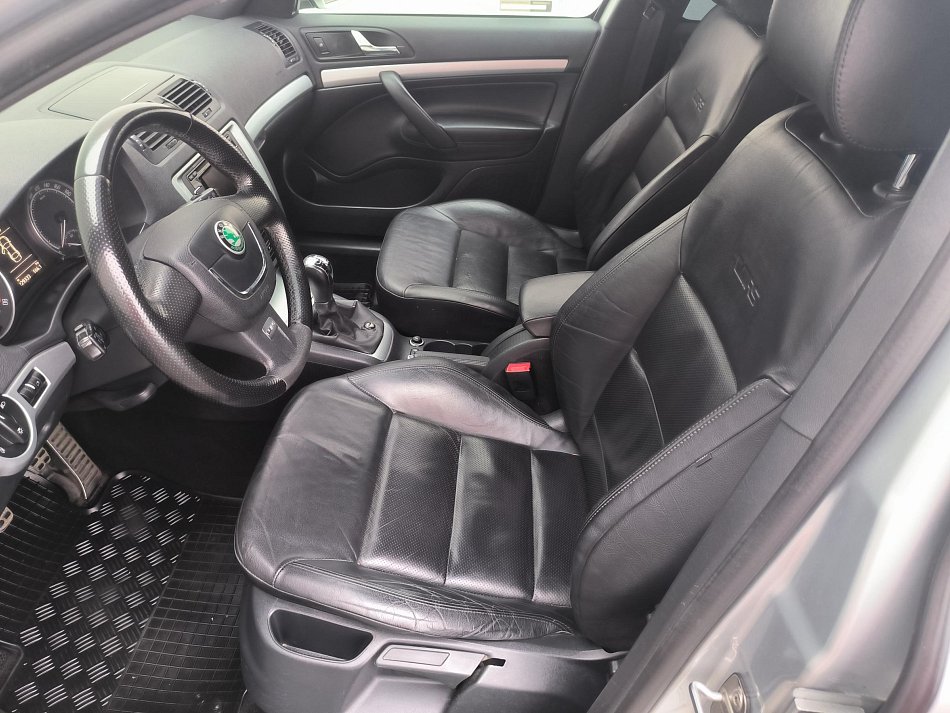 Škoda Octavia 2.0 TFSi RS