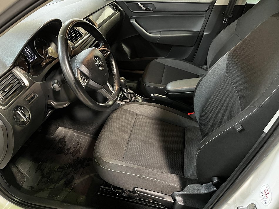 Škoda Rapid 1.6 TDi Ambition