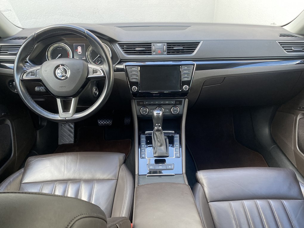 Škoda Superb III 2.0 TSi L&K 4x4