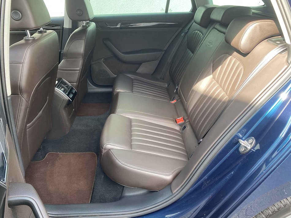 Škoda Superb III 2.0 TSi L&K 4x4