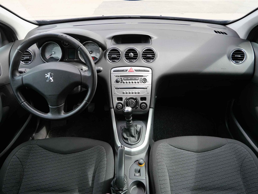 Peugeot 308 1.6 HDi 