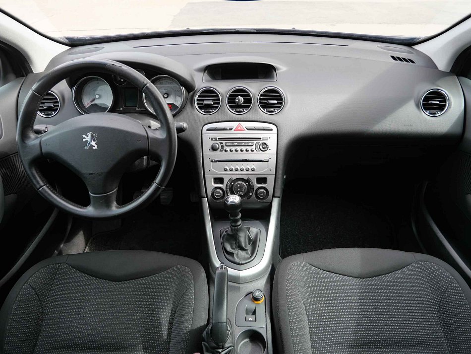 Peugeot 308 1.6 HDi 