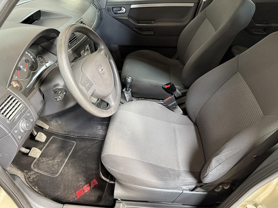 Opel Meriva 1.6i 
