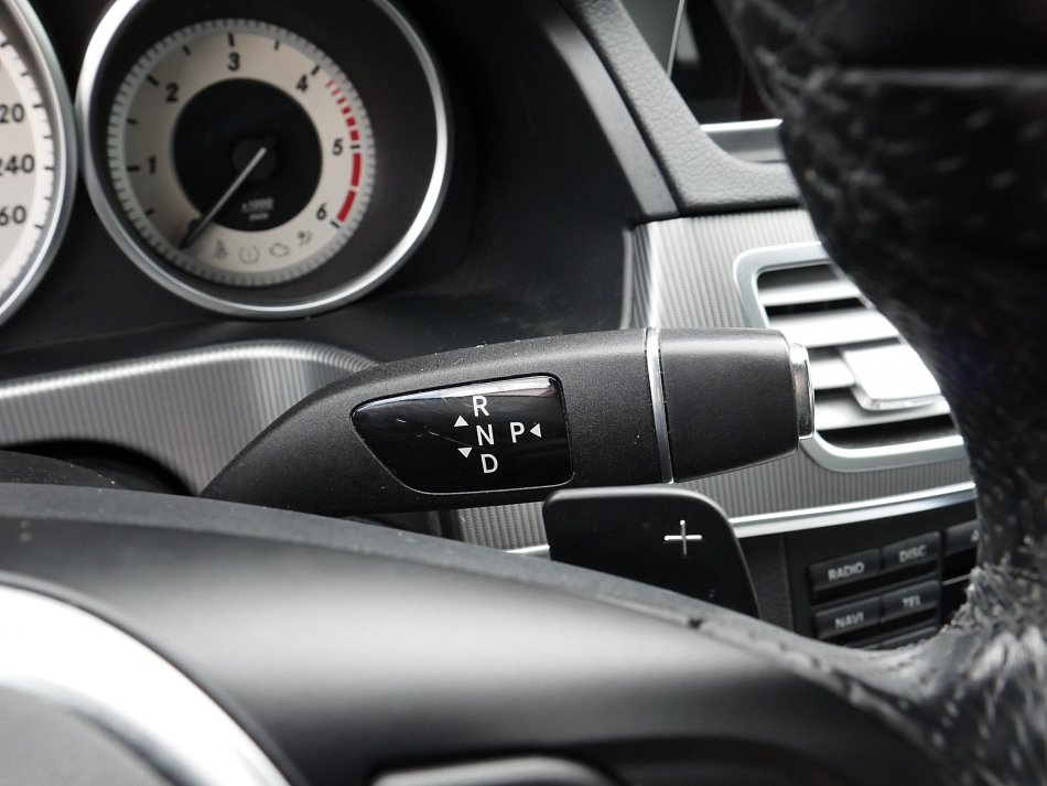 Mercedes-Benz Třída E 2.2 CDi  E220