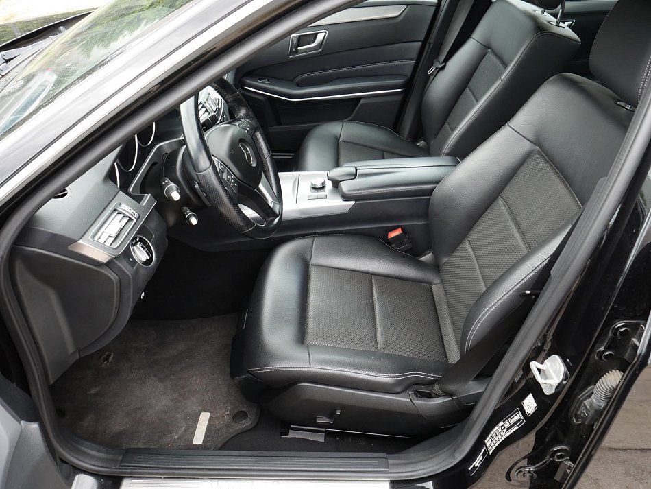 Mercedes-Benz Třída E 2.2 CDi  E220
