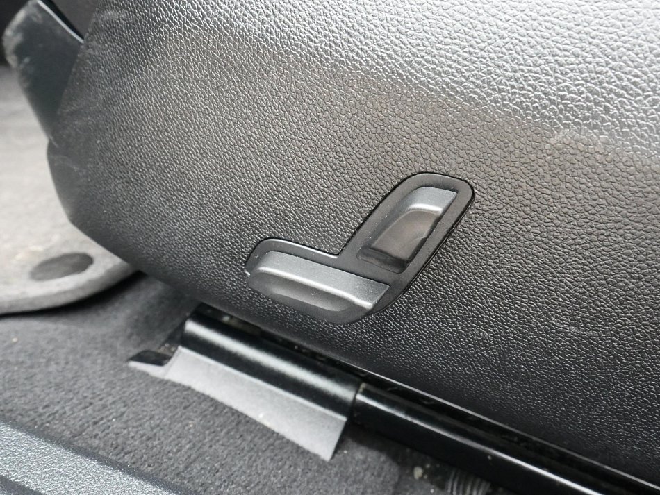 Mercedes-Benz Třída E 2.2 CDi  E220