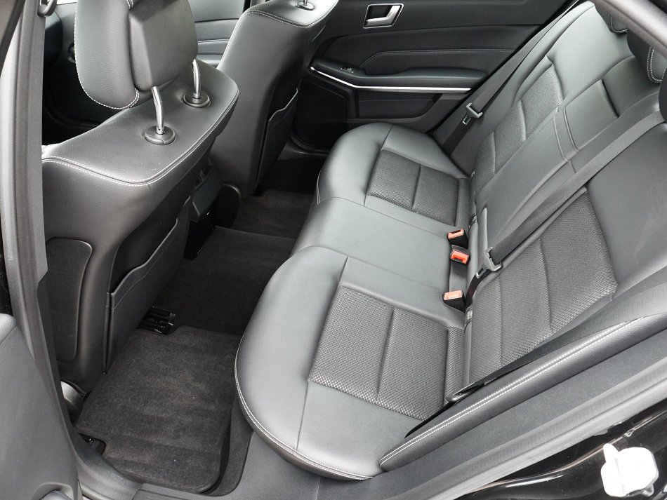 Mercedes-Benz Třída E 2.2 CDi  E220