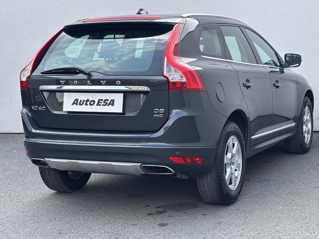 Volvo XC60 2.4 D Summum AWD