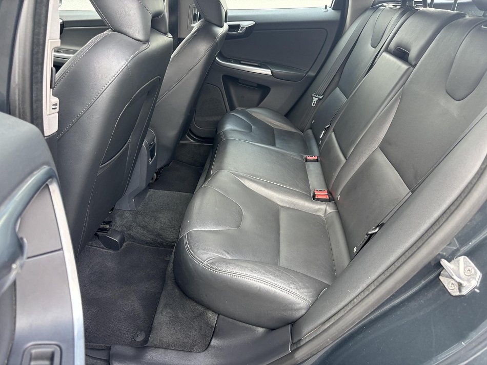 Volvo XC60 2.4 D Summum AWD