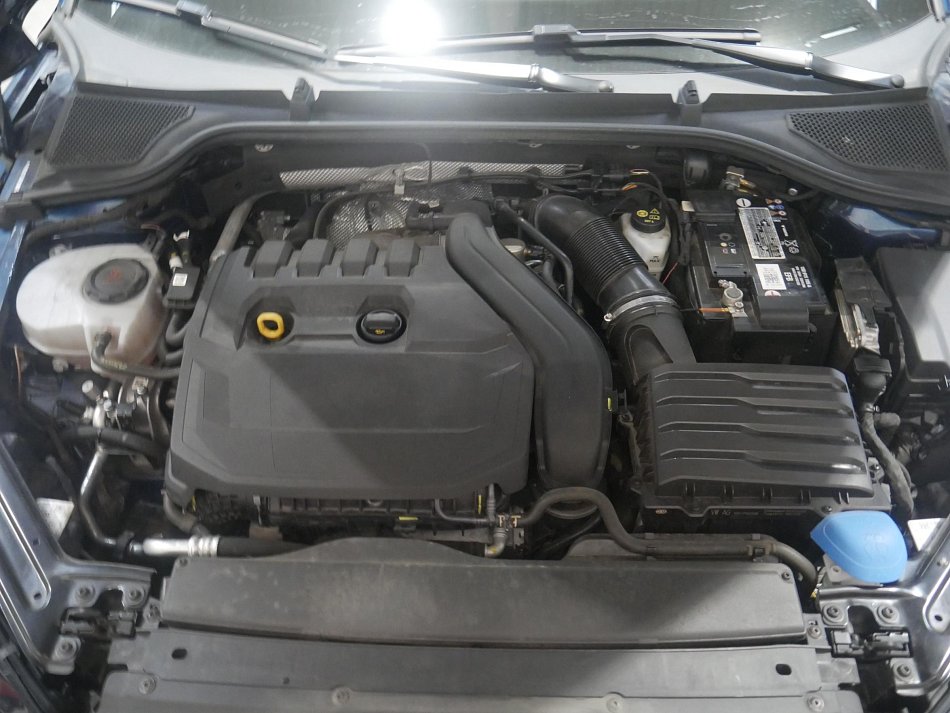 Škoda Octavia IV 1.5TSI 