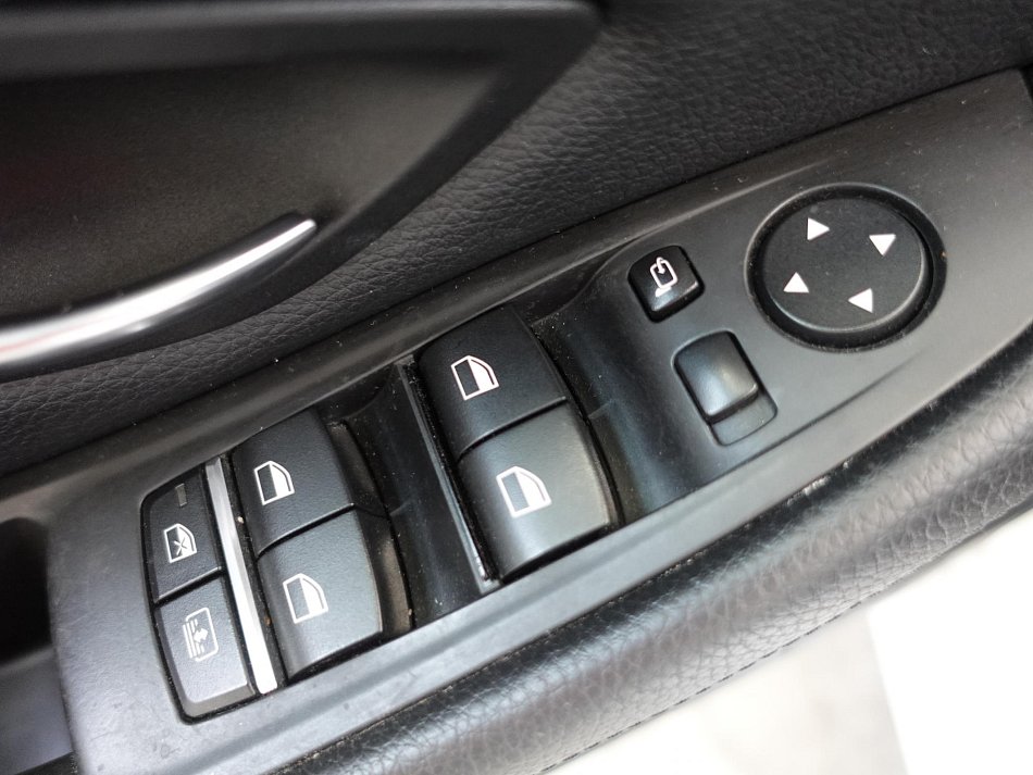 BMW Řada 5 3.0d  530 D