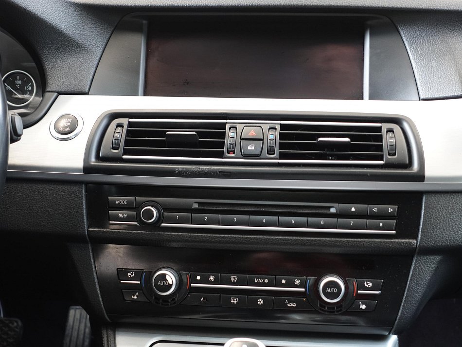 BMW Řada 5 3.0d  530 D