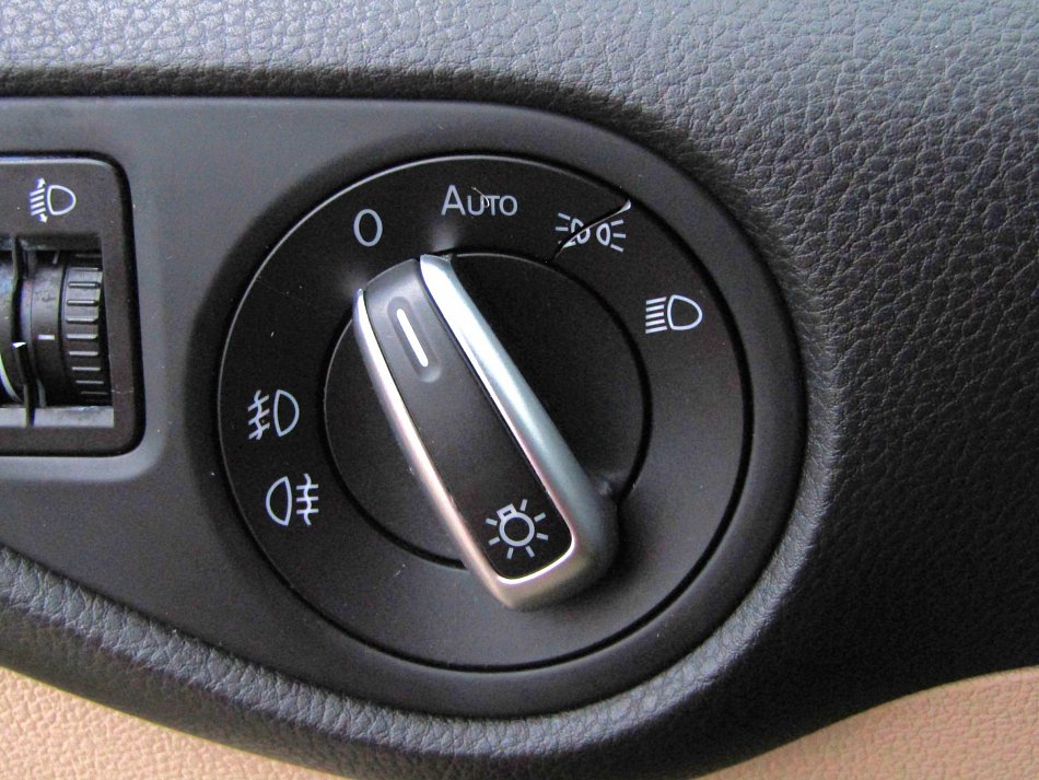 Volkswagen Sharan 2.0 TDi  7míst