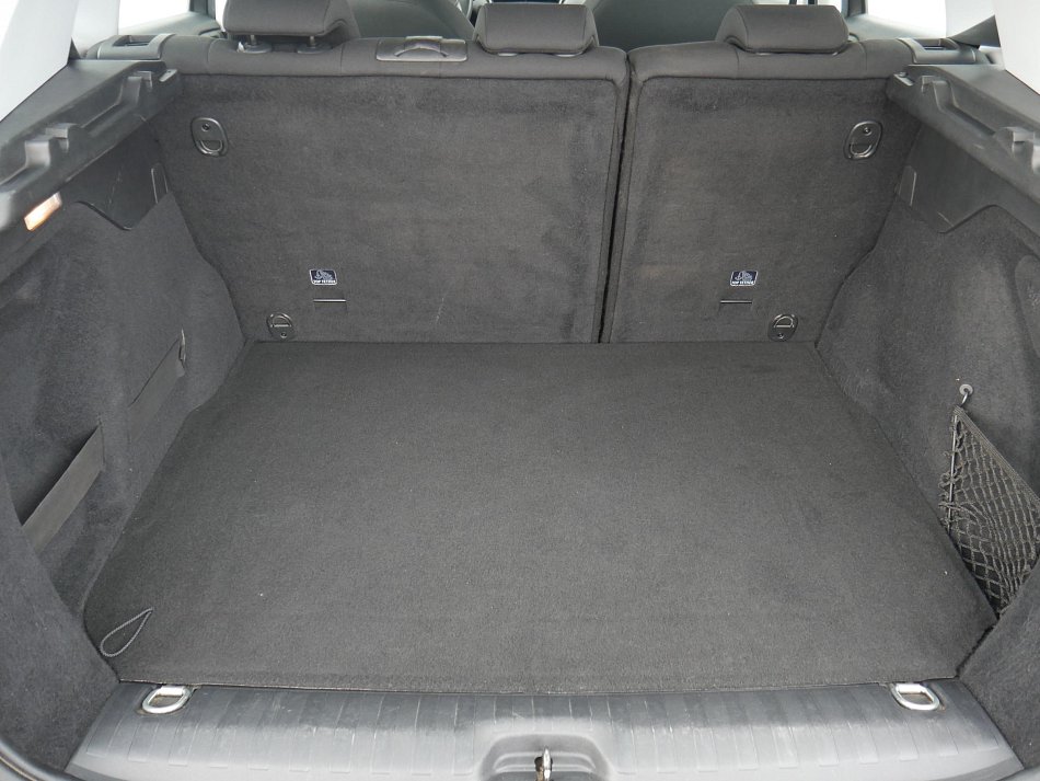 Peugeot 2008 1.2 PT 
