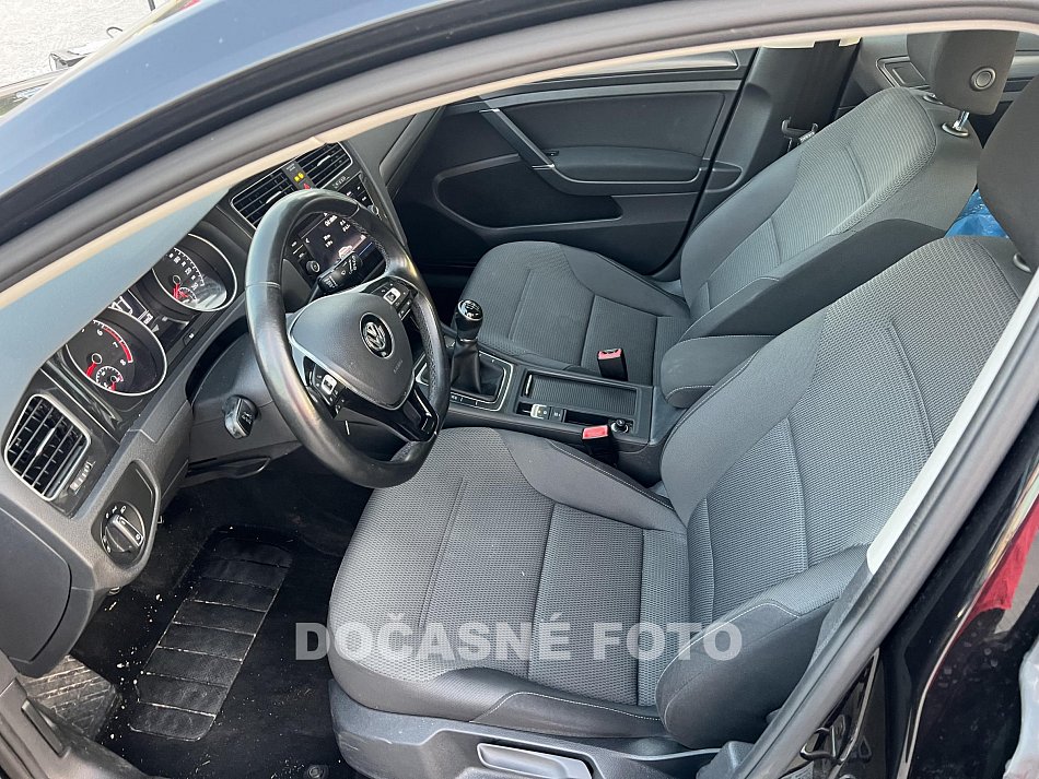 Volkswagen Golf 1.4 TSi 
