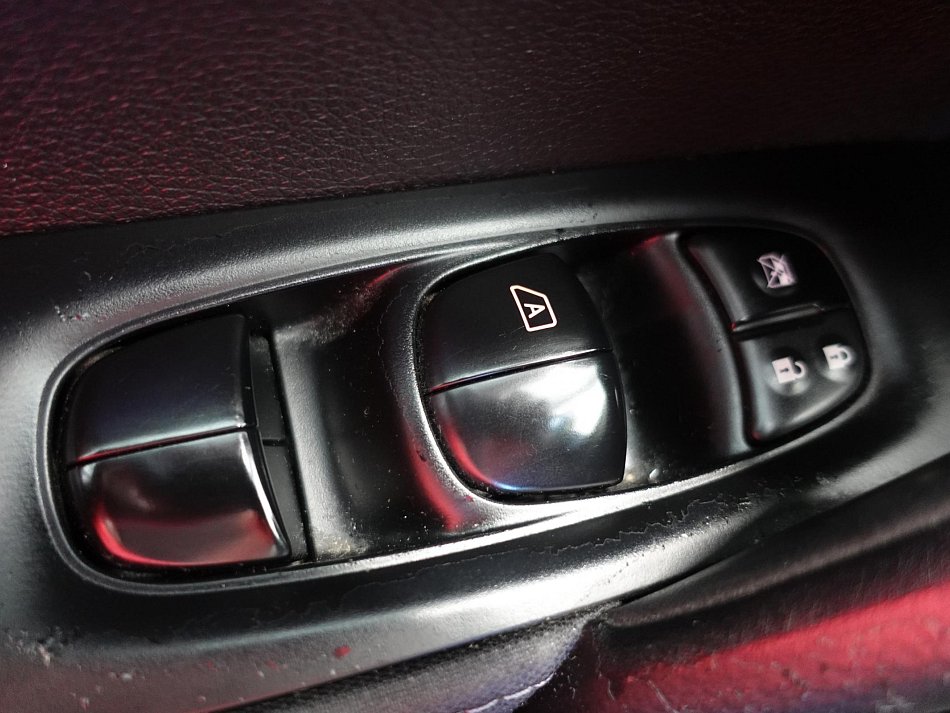 Nissan Qashqai 1.2DIG-T 