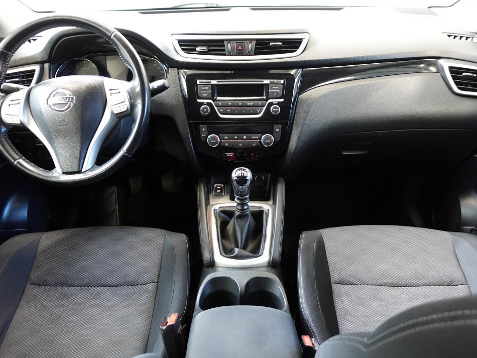 Nissan Qashqai 1.2DIG-T 