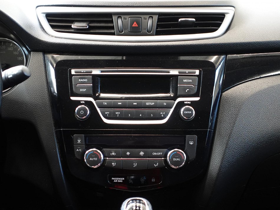 Nissan Qashqai 1.2DIG-T 