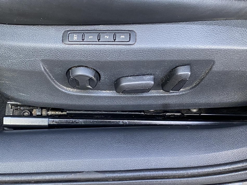 Škoda Superb III 2.0 TSi SportLine