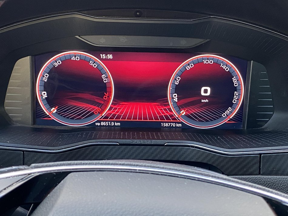 Škoda Superb III 2.0 TSi SportLine