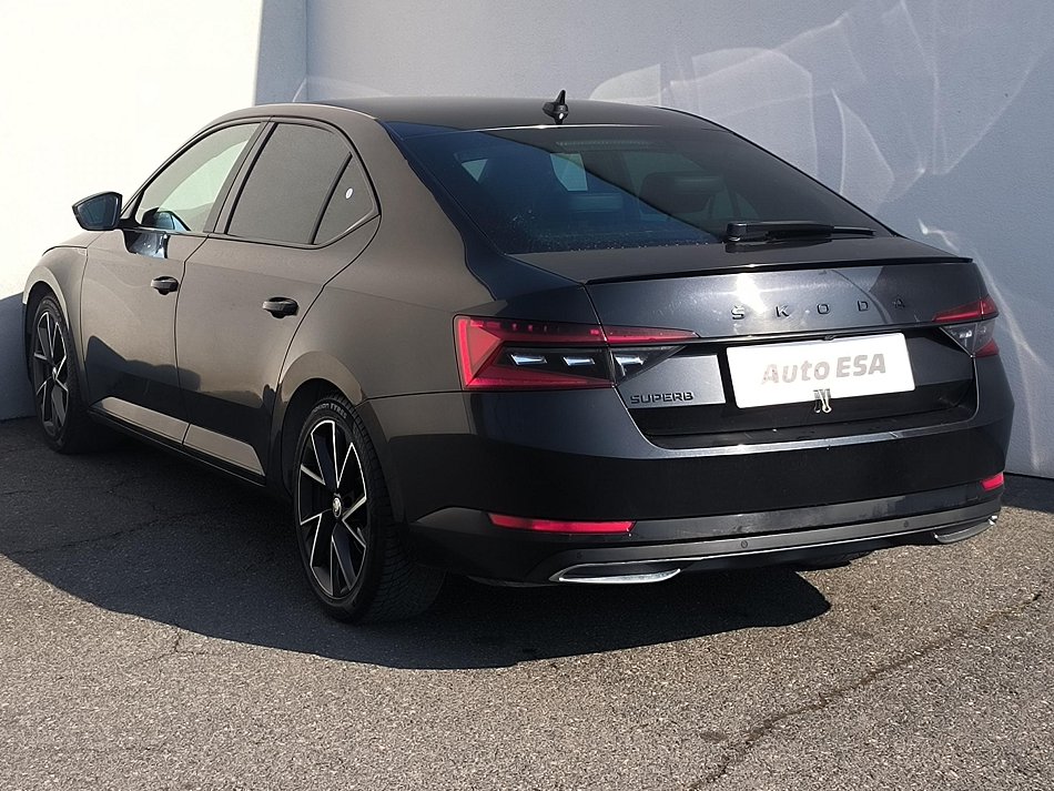 Škoda Superb III 2.0 TSi SportLine