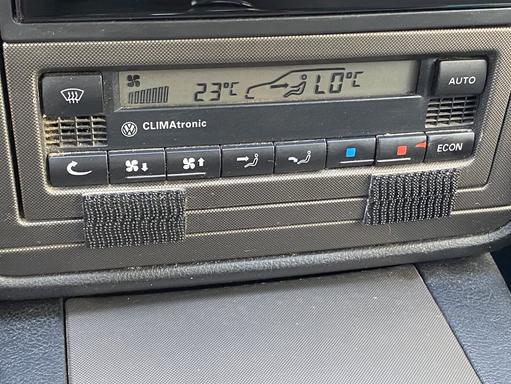 Volkswagen Passat 1.9 TDi 