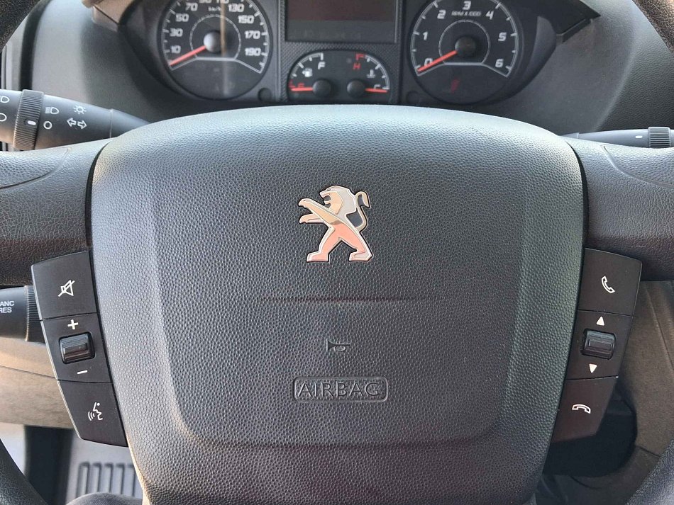 Peugeot Boxer 2.0HDi  L3H2