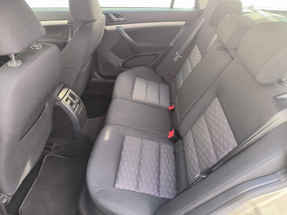 Škoda Octavia II 1.6 TDi 