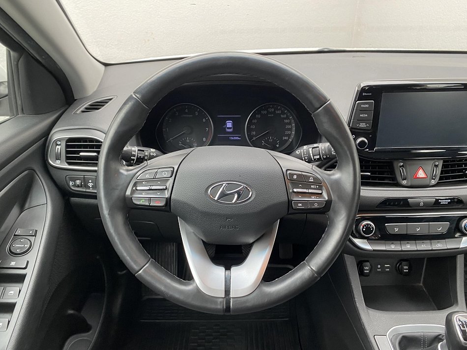 Hyundai I30 1.0i 