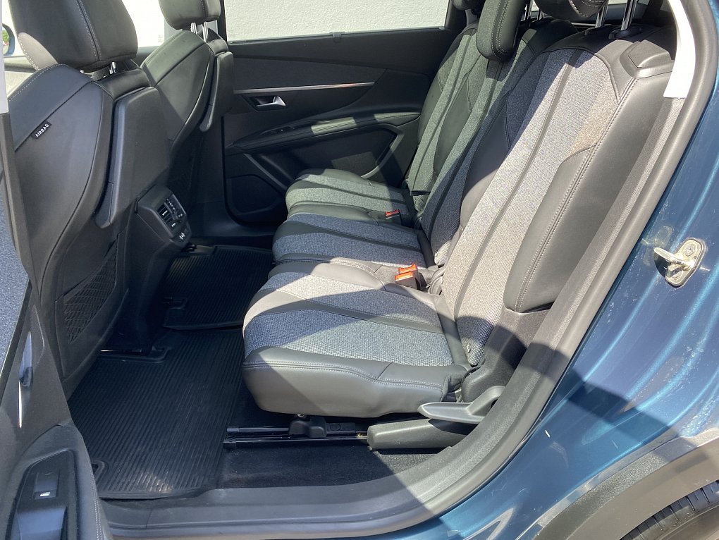 Peugeot 5008 1.5HDI 