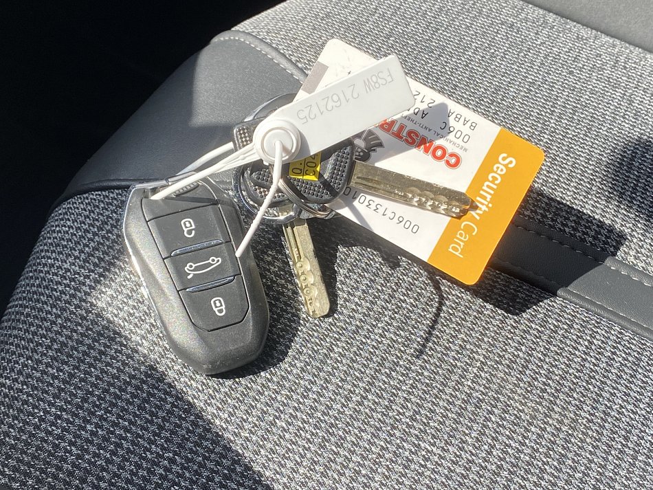Peugeot 5008 1.5HDI 