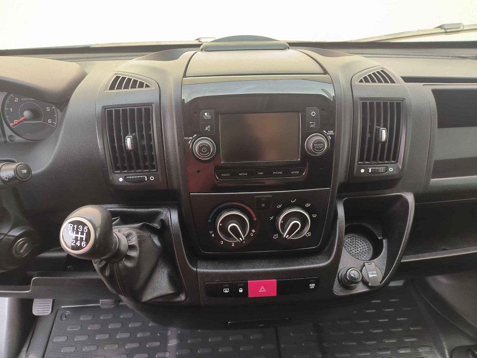 Peugeot Boxer 2.2HDi  L1H1