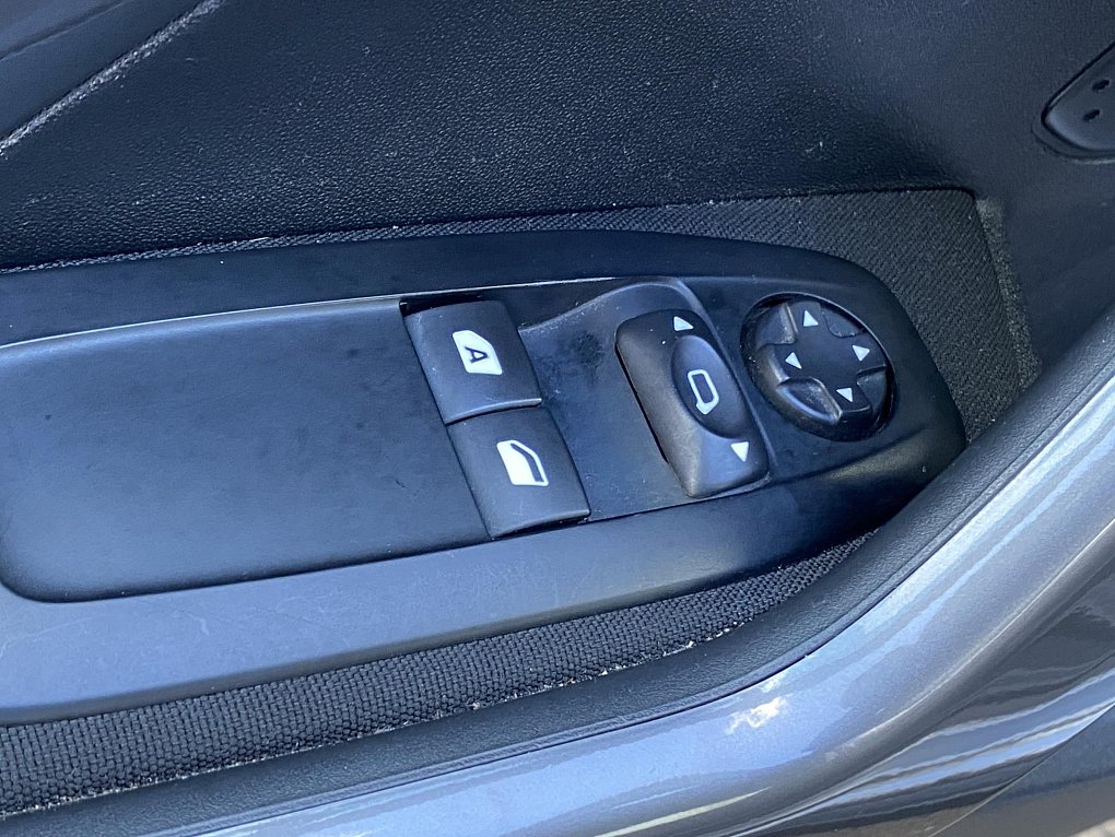 Peugeot 2008 1.2 PT GT Line