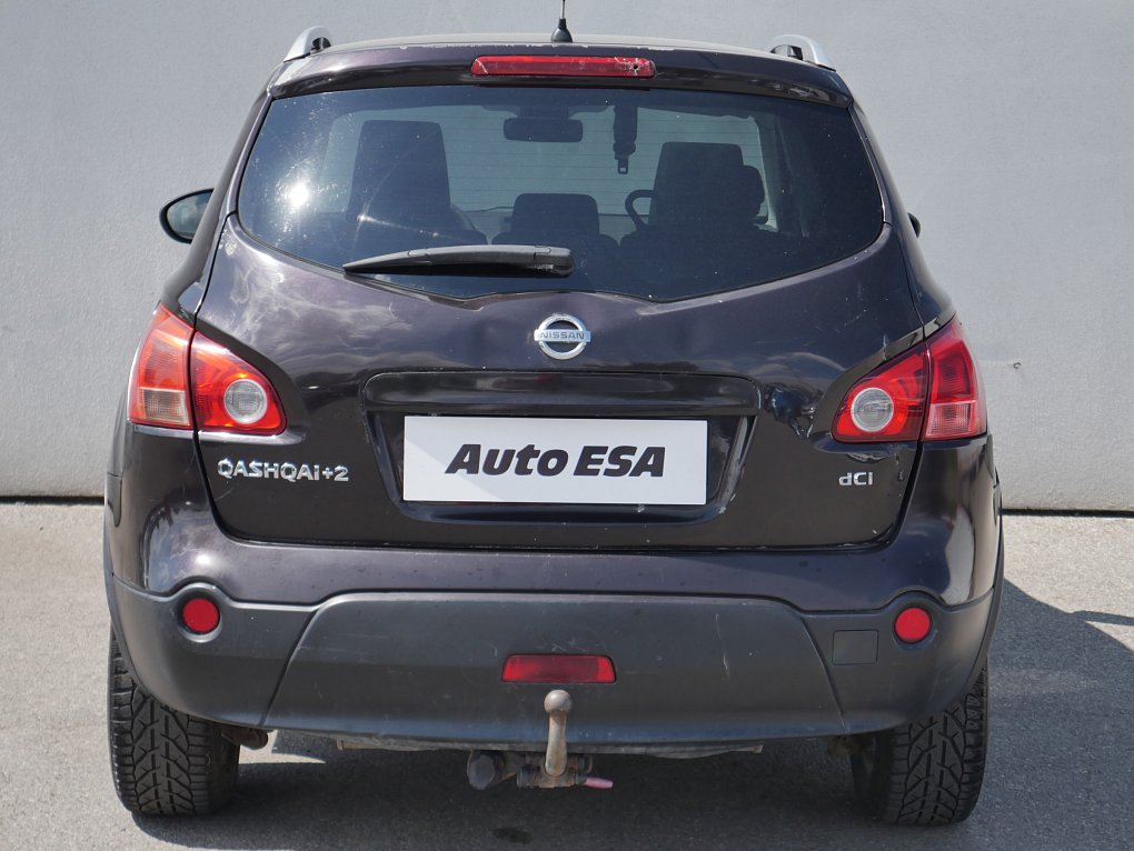 Nissan Qashqai 2.0 DCI  +2