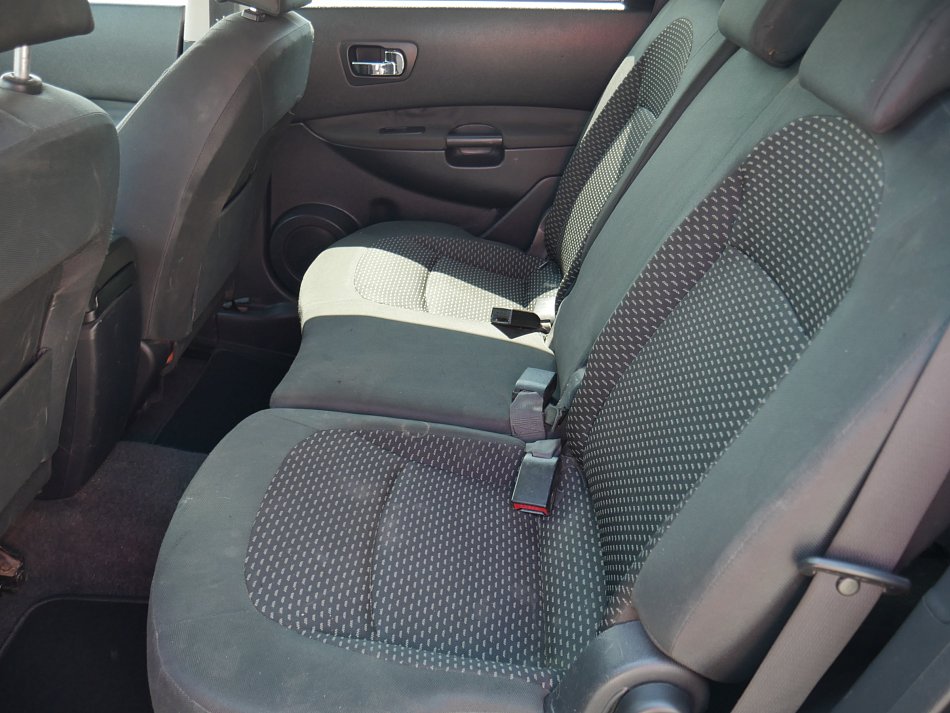 Nissan Qashqai 2.0 DCI  +2