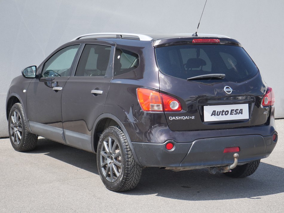 Nissan Qashqai 2.0 DCI  +2