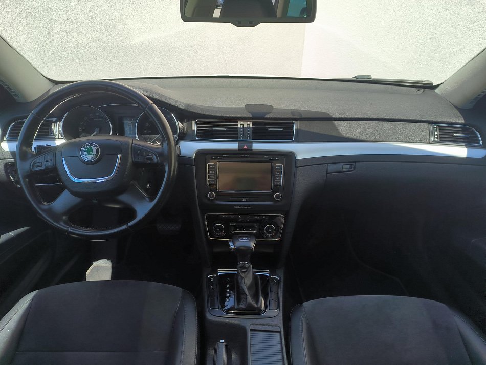Škoda Superb II 2.0 TDi 
