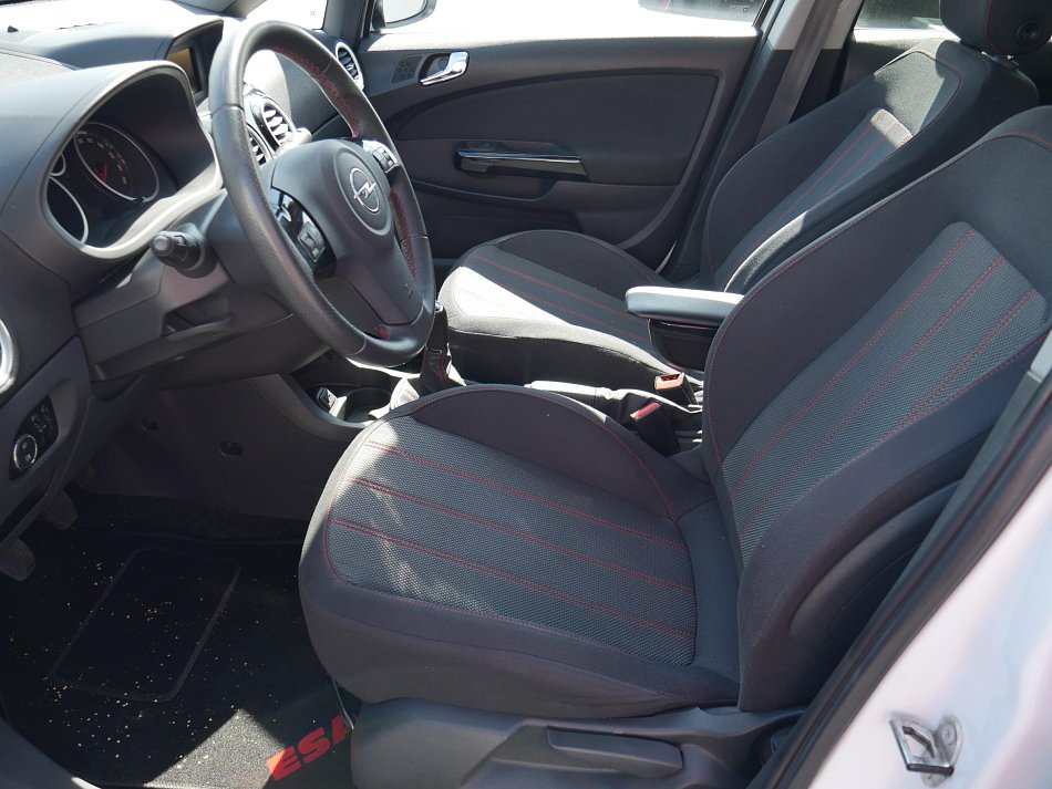 Opel Corsa 1.2i 