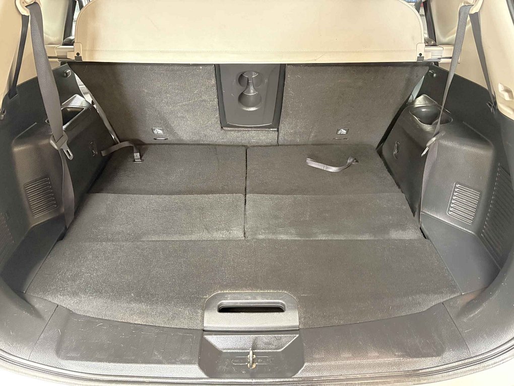 Nissan X-Trail 1.6 dCi  4x4