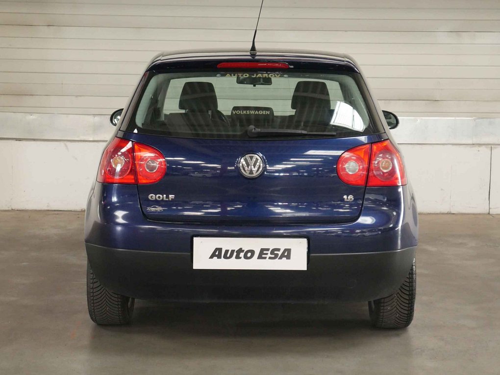 Volkswagen Golf 1.6i 
