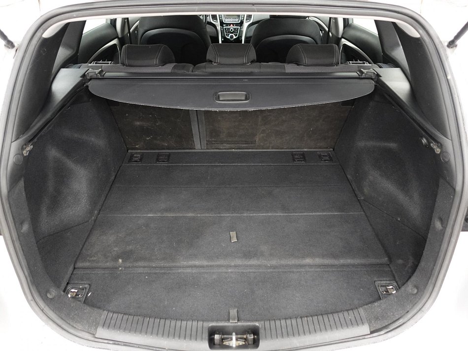 Hyundai I30 1.6i 